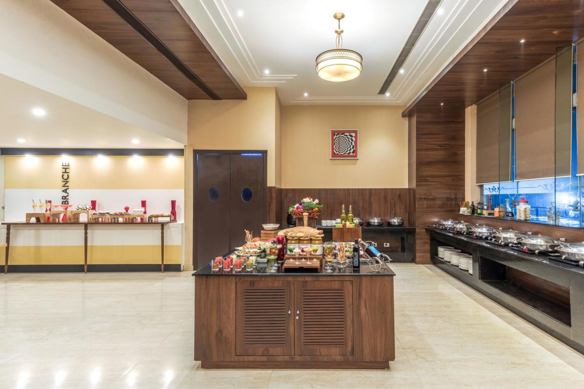 Golden Suites Gurgaon Inde Hotels מראה חיצוני תמונה