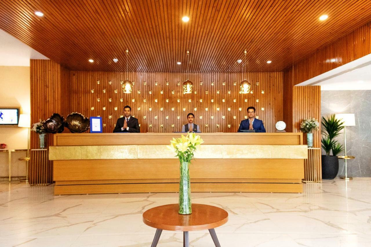 Golden Suites Gurgaon Inde Hotels מראה חיצוני תמונה